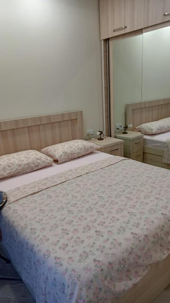 Ferienwohnung Bubukin Batumi Exterior foto
